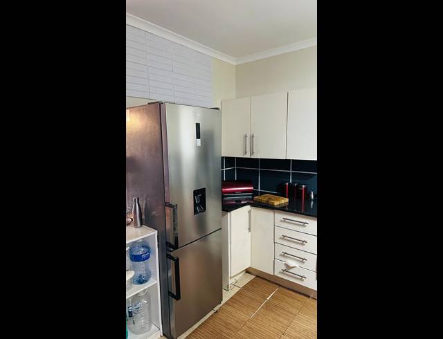 2 BEDROOM APARTMENT FOR SALE IN HESTEAPARK